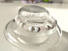 Náramek z min.tyrkenit s motýlkem