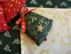 rouška se srdíčky