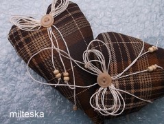 rouška se srdíčky