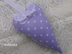 rouška se srdíčky