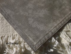 rouška se srdíčky