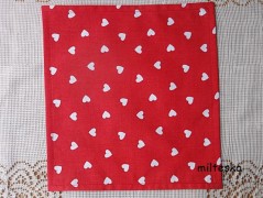 rouška se srdíčky