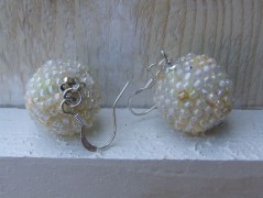 Žlutý náhrdelník