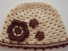 Háčkovaná čepička 217