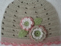 Háčkovaná čepička 217