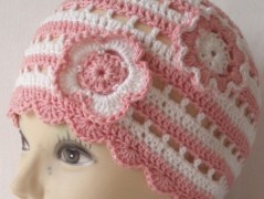 Háčkovaná čepička 217