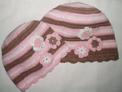 Háčkovaná čepička 217