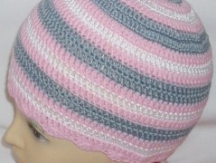 Háčkovaná čepička 217