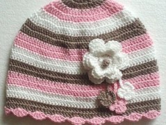 Háčkovaná čepička 217