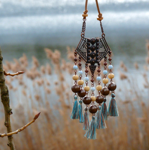 Náhrdelník ve větru vlající náhrdelník originální závěs originál měděný antialergický bohatý hypoalergení střapatý indiánské léto kožená šňůrka střapce 