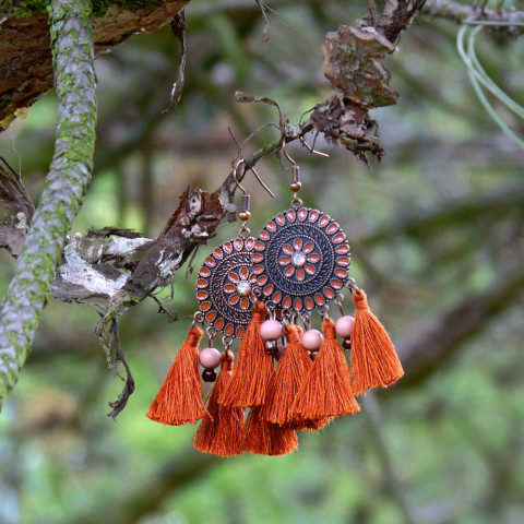 Náušnice - rezavé náušnice dívčí extravagantní etno střapečky střapaté měděné ethno terakota nepřehlédnutelné liška rezavé indiánské léto střapce etnické 