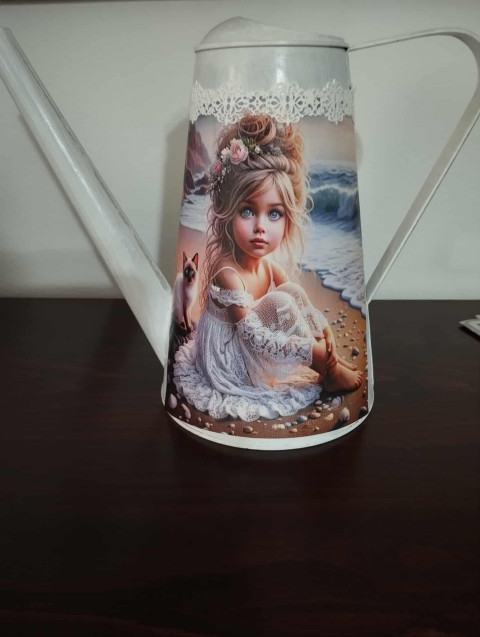 Konvička jemná  a elegantní 