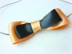 Nebesky modra rouška riflová.