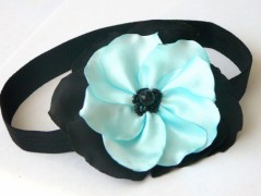 Nebesky modra rouška riflová.