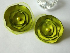 Nebesky modra rouška riflová.