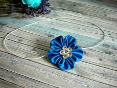 Nebesky modra rouška riflová.