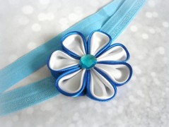 Nebesky modra rouška riflová.