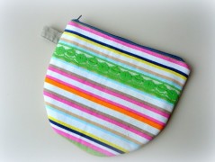 Nebesky modra rouška riflová.