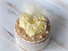 Nebesky modra rouška riflová.