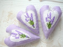 Nebesky modra rouška riflová.