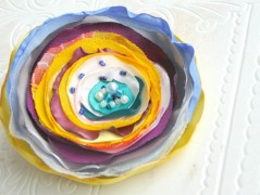 Nebesky modra rouška riflová.