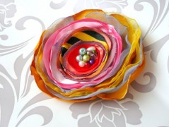 Nebesky modra rouška riflová.