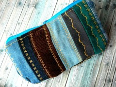 Nebesky modra rouška riflová.