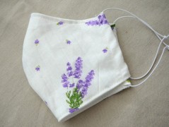 Nebesky modra rouška riflová.