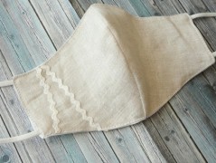 Nebesky modra rouška riflová.