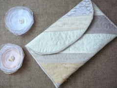 Nebesky modra rouška riflová.