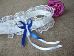 Nebesky modra rouška riflová.