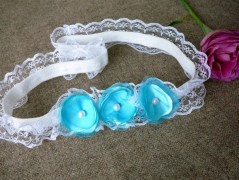 Nebesky modra rouška riflová.