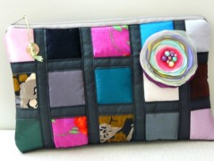 Nebesky modra rouška riflová.