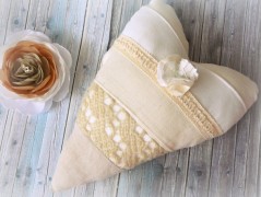 Nebesky modra rouška riflová.