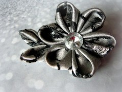 Nebesky modra rouška riflová.