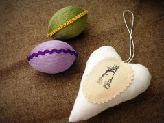 Nebesky modra rouška riflová.