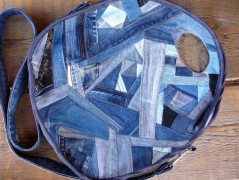 Nebesky modra rouška riflová.