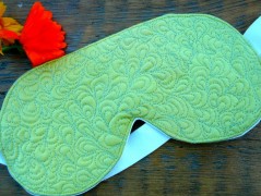 Nebesky modra rouška riflová.