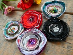 Nebesky modra rouška riflová.