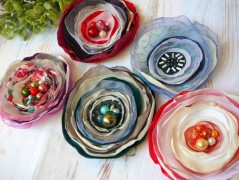 Nebesky modra rouška riflová.