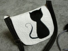 Nebesky modra rouška riflová.