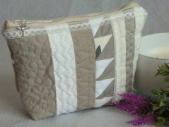 Nebesky modra rouška riflová.