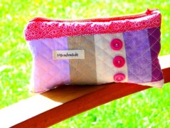 Nebesky modra rouška riflová.