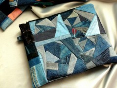 Nebesky modra rouška riflová.