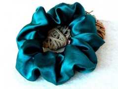 Nebesky modra rouška riflová.