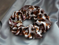 Nebesky modra rouška riflová.