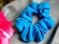 Nebesky modra rouška riflová.