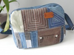 Nebesky modra rouška riflová.