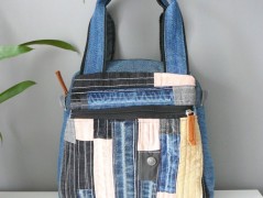 Nebesky modra rouška riflová.