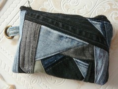 Nebesky modra rouška riflová.